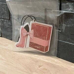 Carolina Herrera Very Good Girl Car Freshie